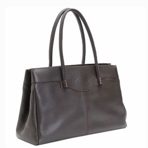 WINTER SALE 💕 TOD’S MOCCASINO Brown Leather Tote